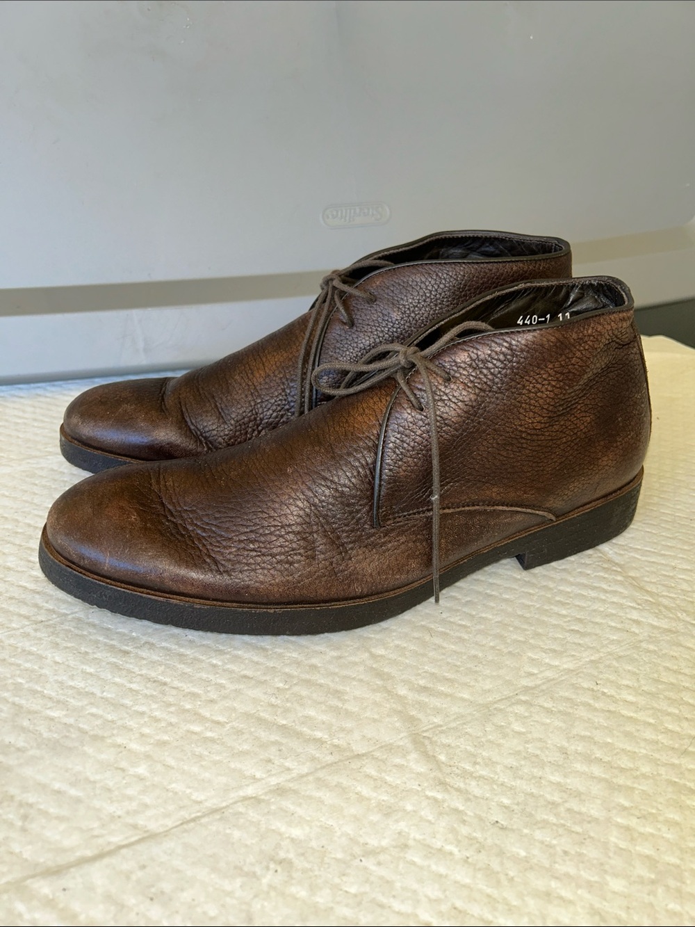 To Boot Brown Pebbled Leather Chukka Boots